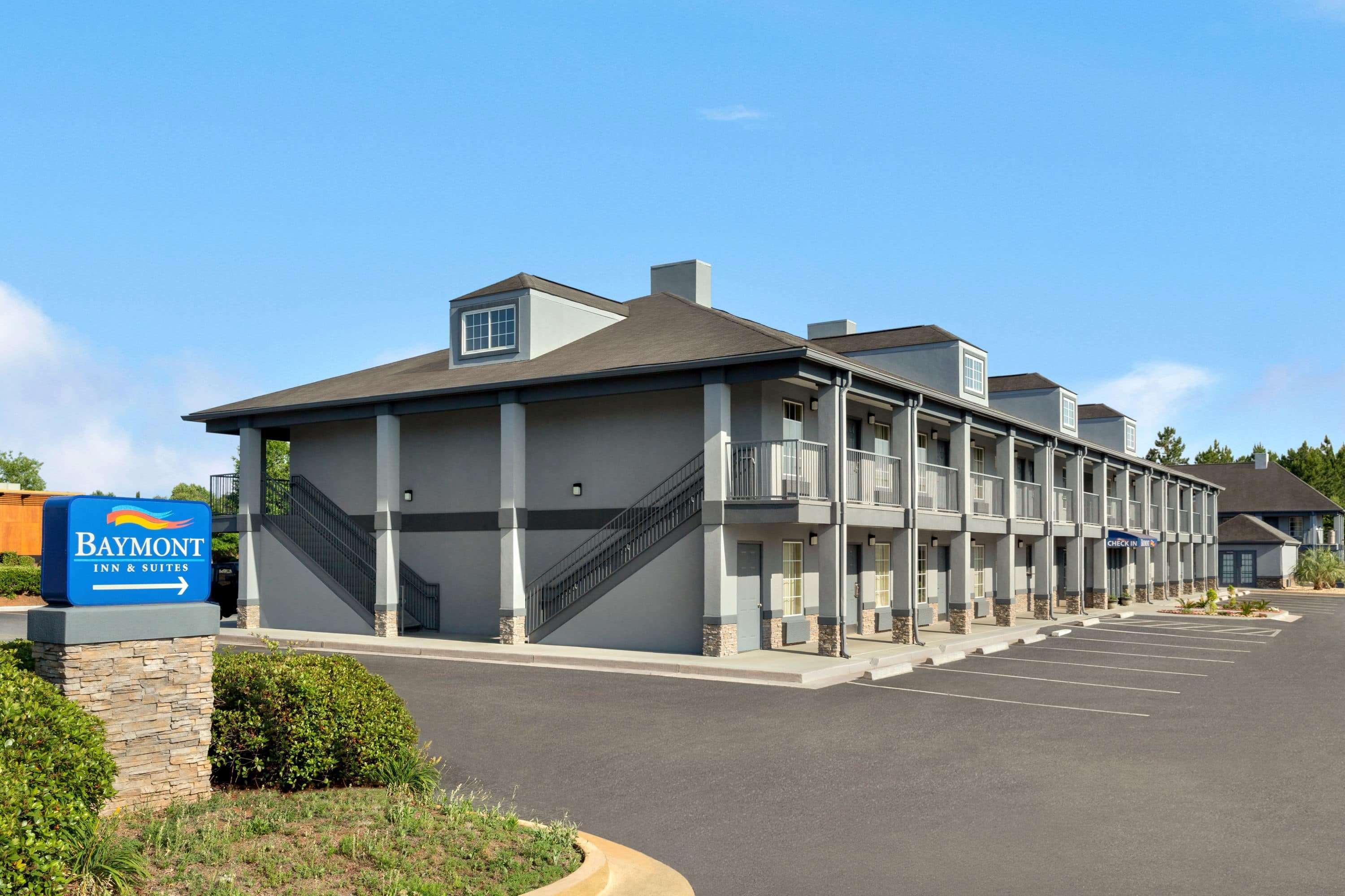 เบย์มอนต์ บาย วินด์แฮม วอร์เนอร์ โรบินส์ Motel ภายนอก รูปภาพ