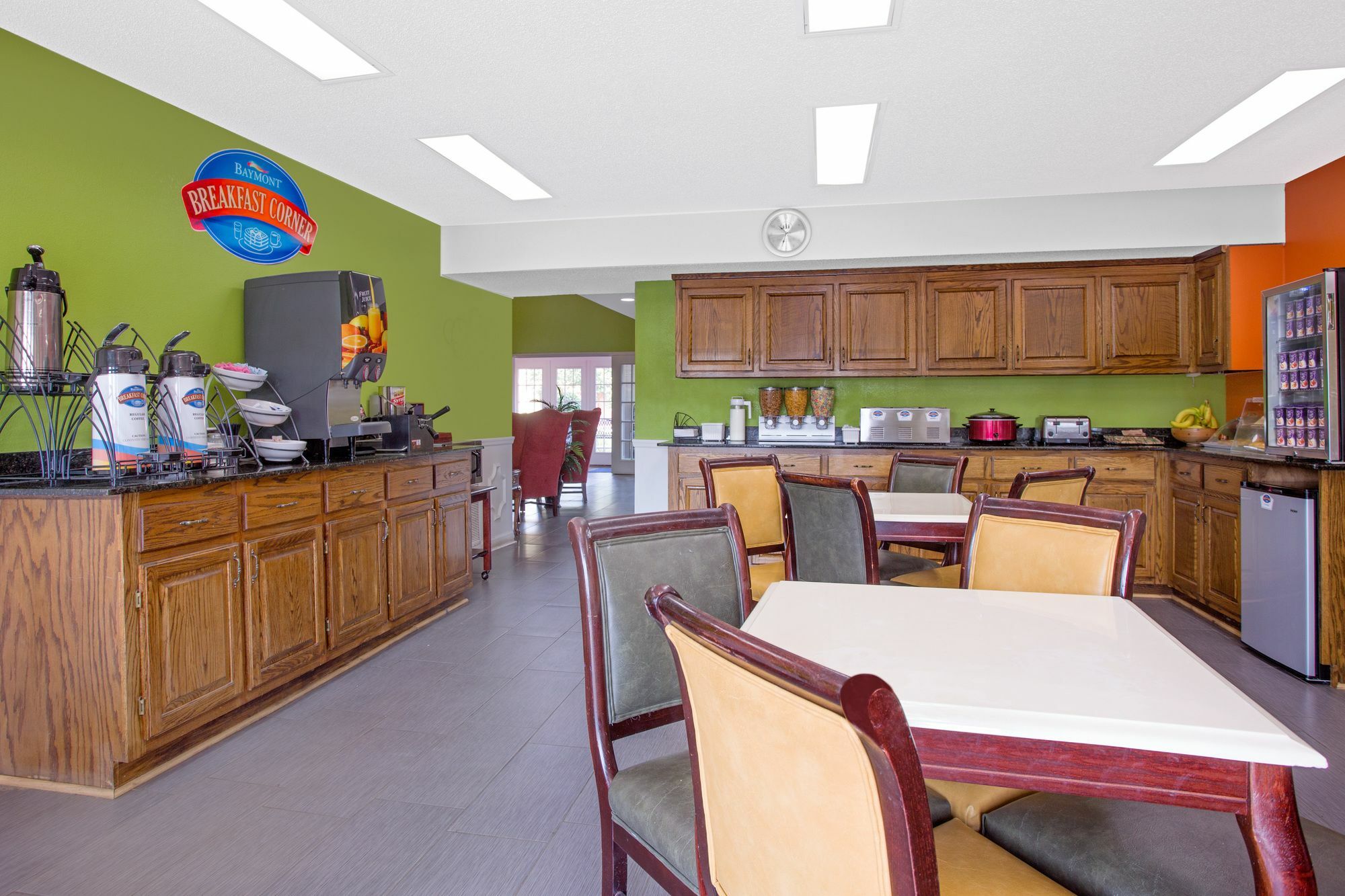 เบย์มอนต์ บาย วินด์แฮม วอร์เนอร์ โรบินส์ Motel ภายนอก รูปภาพ